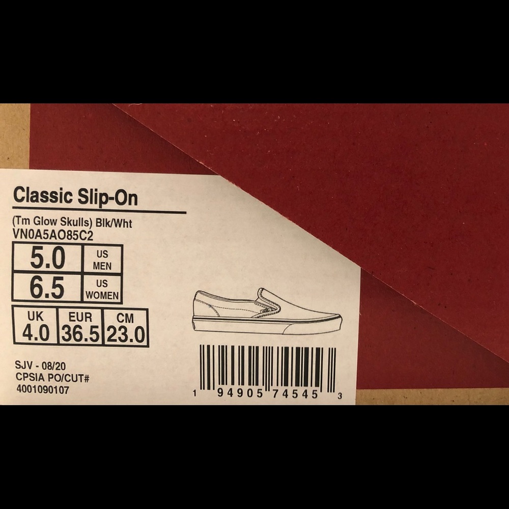 Vans Classic Slip-On (Tm Glow Skulls) “Black/White” - Picture 6 of 11